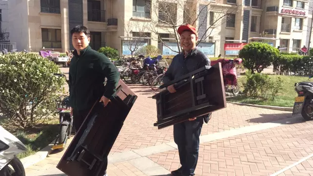 倡導(dǎo)文明祭祀，廊坊廣播電視臺(tái)志愿者走進(jìn)社區(qū)！